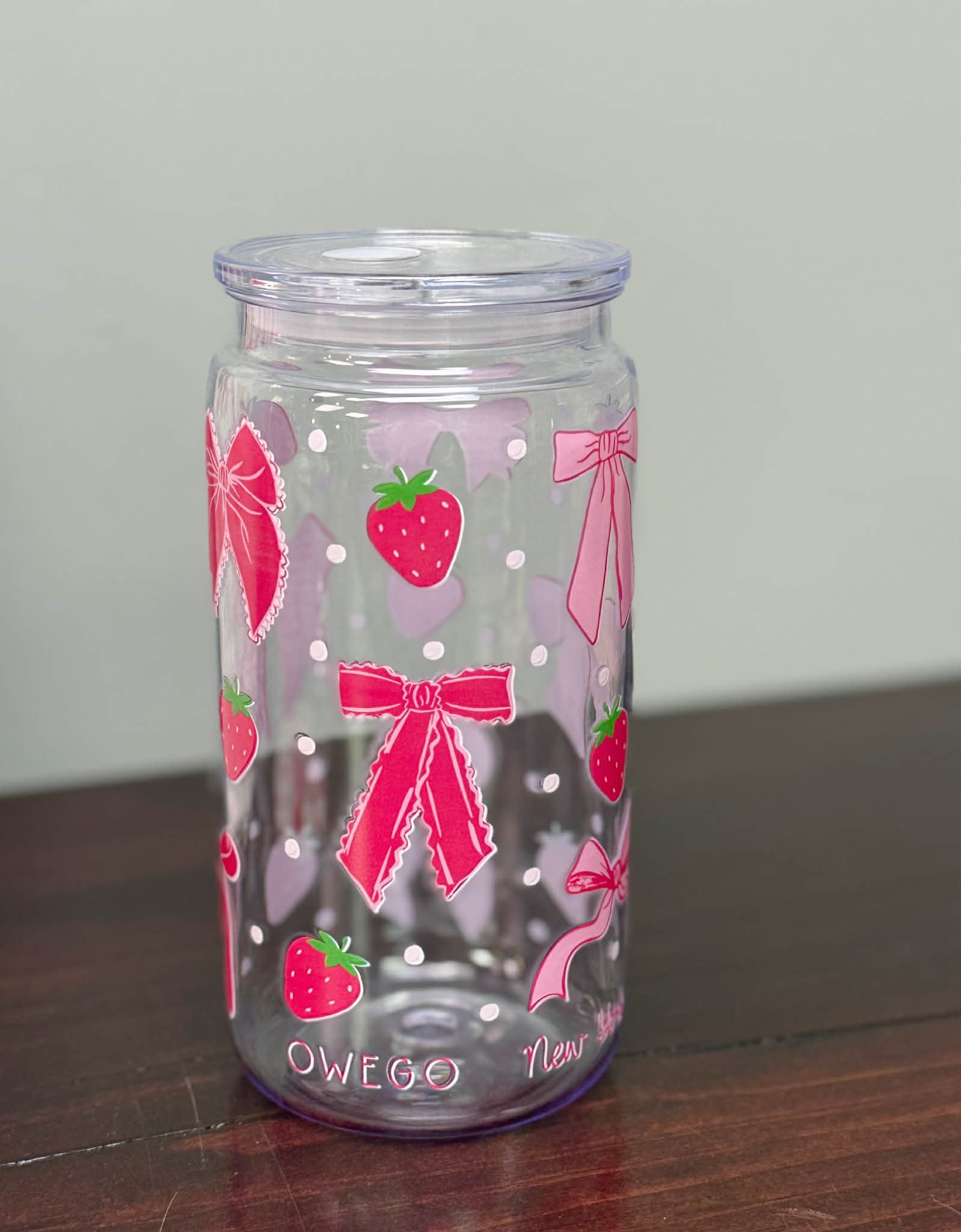 16oz Owego Strawberry Acrylic Plastic Tumbler
