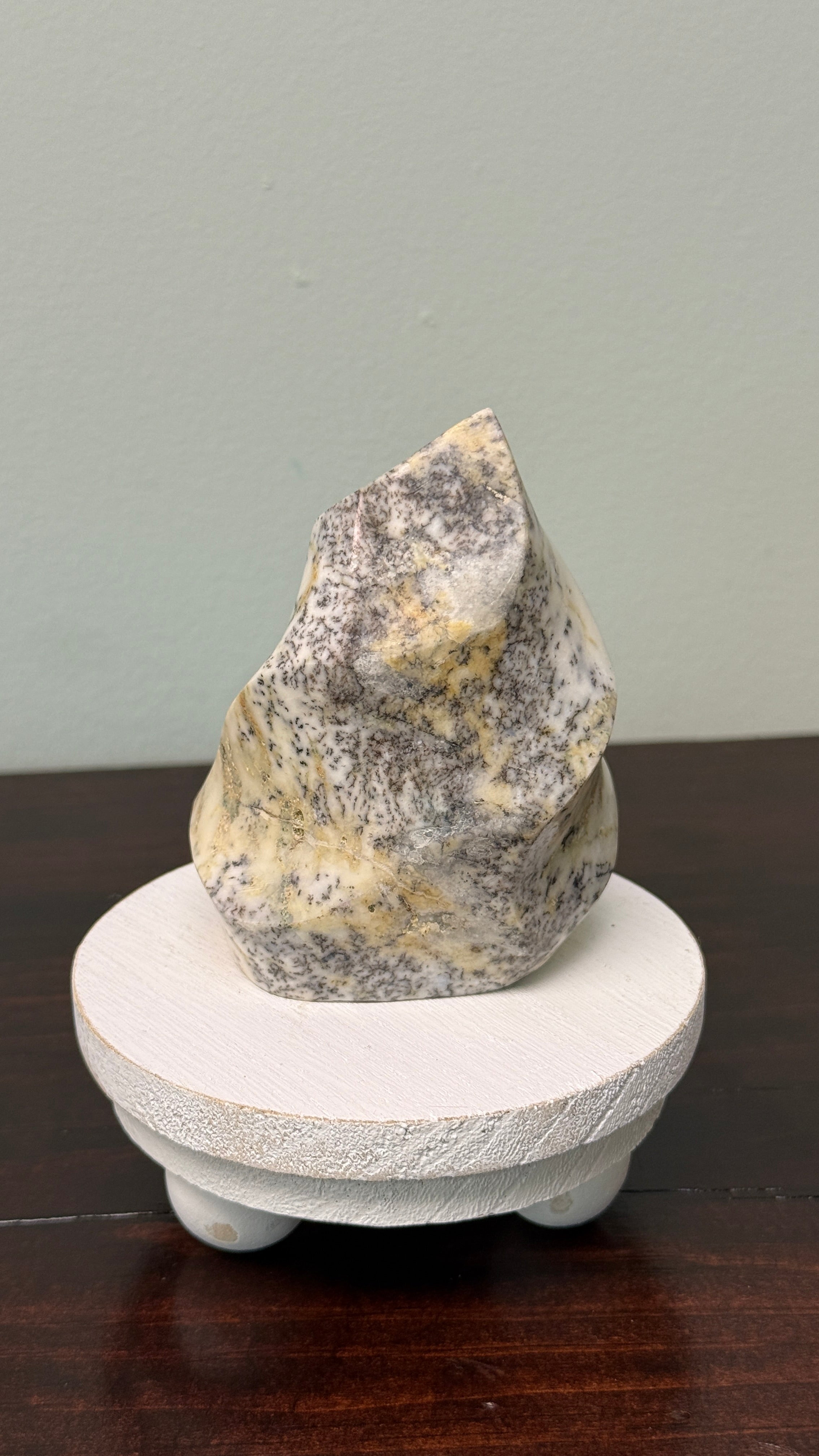 Merlinite Freeform