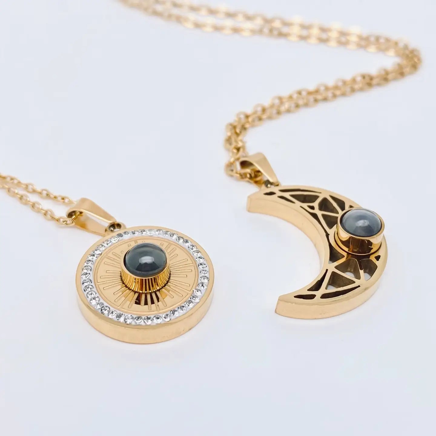 "I Love You" Projection in 100 Languages Couple Necklace