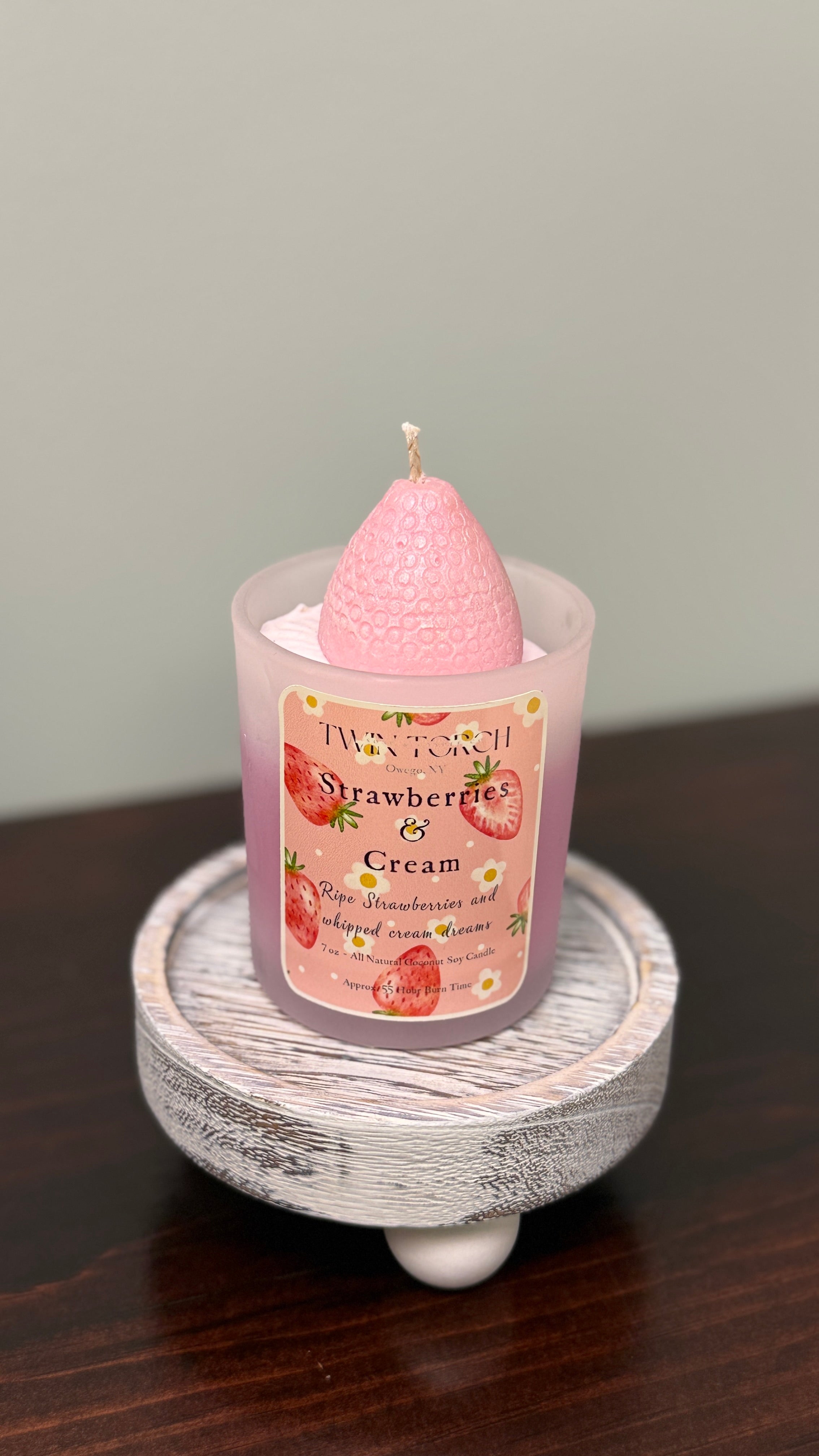 Strawberries & Cream - 8oz